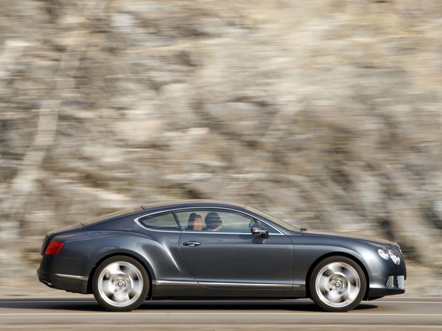  Bentley Continental GT 2011 года  (фото 137 из 151)